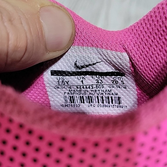 Nike Jr. Bravata II Firm-Ground Soccer Cleats, Pink/Black, Kids Size 1.5Youth - Picture 10 of 11